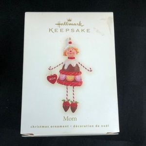 Hallmark Keepsake Mom Ornament dated 2008